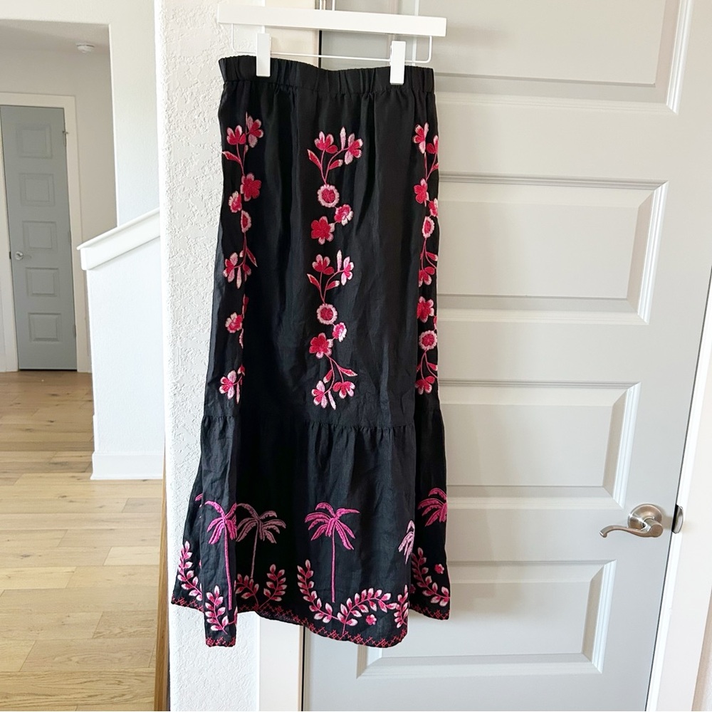 New Johnny Was Tiered Linen Maxi Skirt Palm Tree Floral Embroidered - Picture 6 of 6